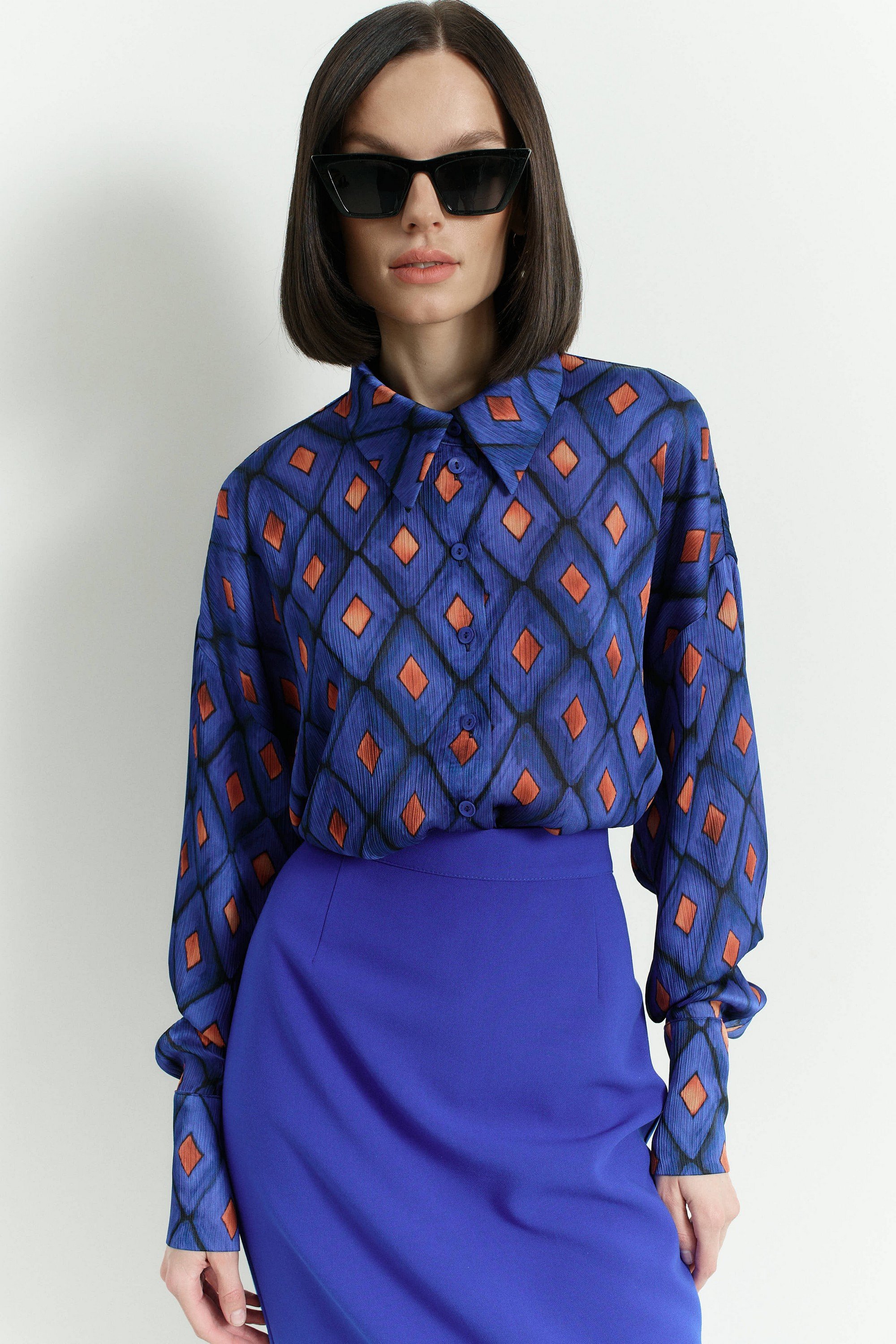 A2438/4, A2438/3, A2438/8